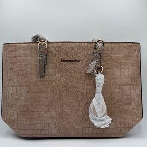 Montan west Stylish Taupe Tote Bag